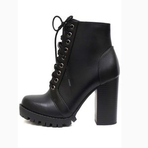 Fashion Lace Up Military Inspired Ankle Boots